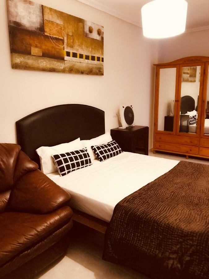 Modern Apartment Near The Beach La Mata  Luaran gambar